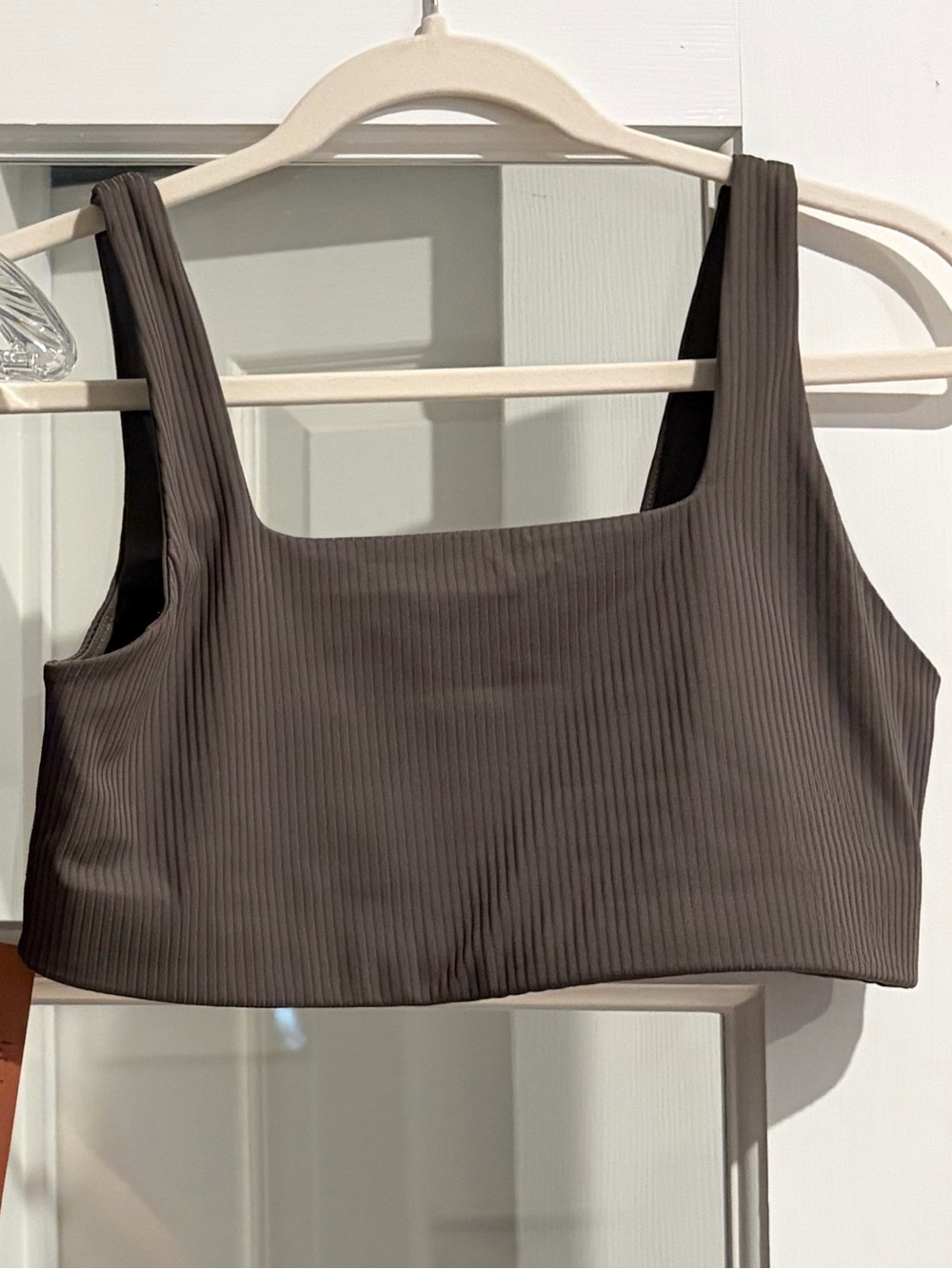 girlfriend collective Tommy Ribbed Square-Neck Crop Tank Bra Olive Green New